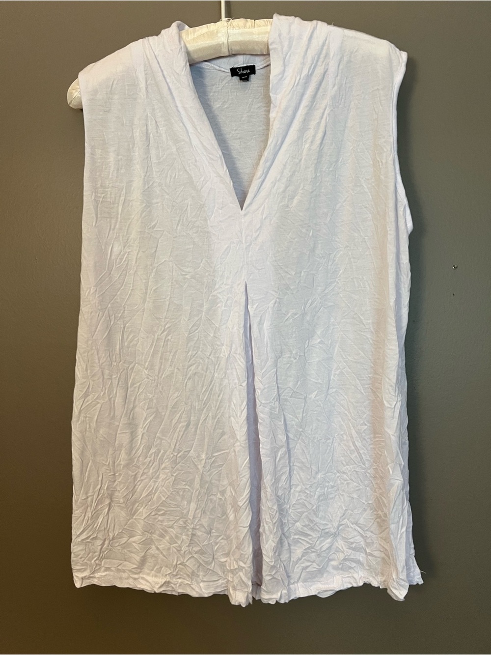 SHAN White Sleeveless V-Neck Tunic Top